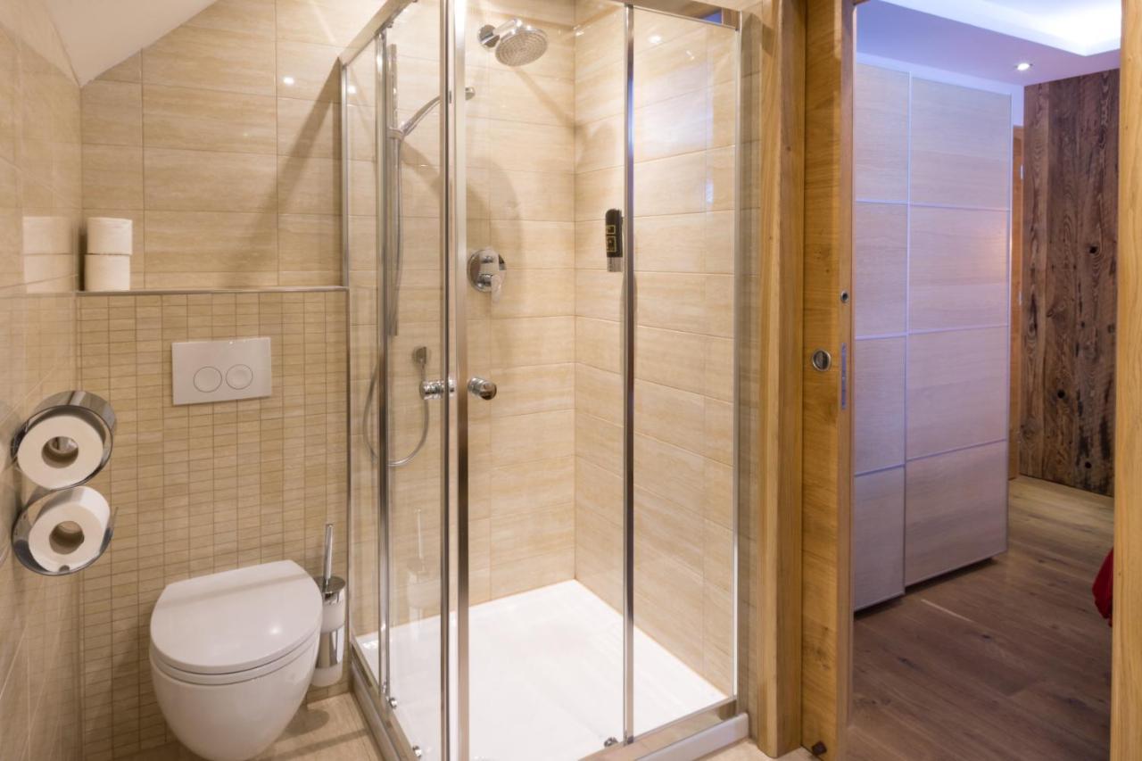 Deluxe Doppel-/Zweibettzimmer mit Balkon